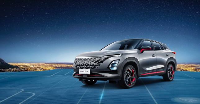 Chery Omoda 5 có thể sẽ xuất hiện bản chạy điện tại Việt Nam trong tương lai. Chery Omoda 5 có thể sẽ xuất hiện bản chạy điện tại Việt Nam trong tương lai.