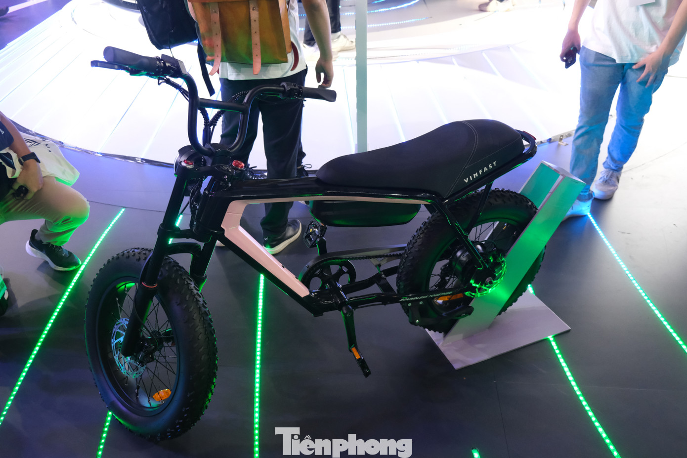 Đáng chú ý, phiên bản tại Mỹ có thể đạt tốc độ tối đa 32 km/h.