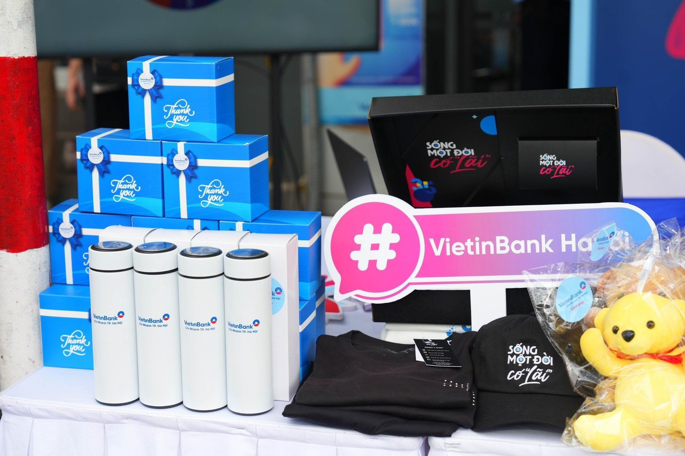 VietinBank Hà Nội dành tặng 100 vé Show của Đen miễn phí dành cho các Đồng Âm.