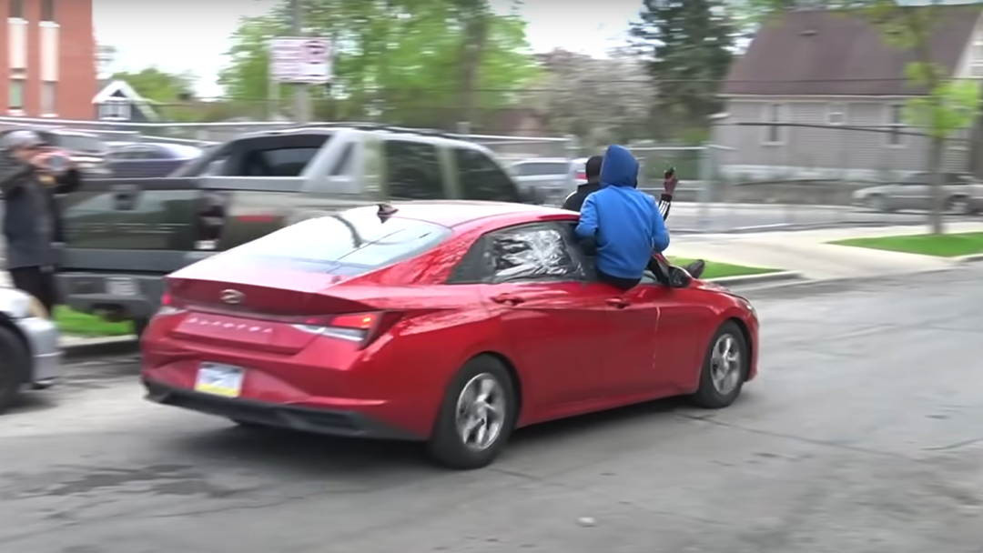 Các vụ trộm tại Mỹ vẫn gia tăng. Các vụ trộm tại Mỹ vẫn gia tăng.