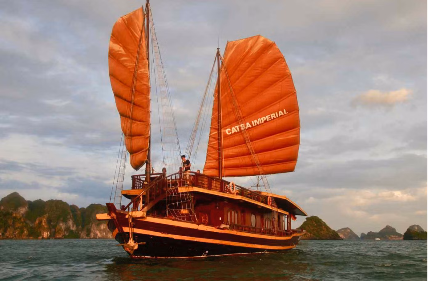 Chiếc thuyền buồm do ông Cường đầu tư xây dựng.