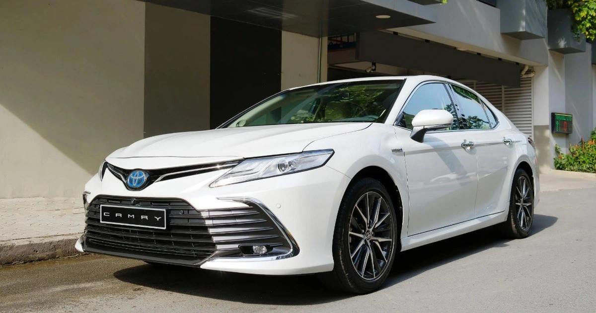 Toyota tung nhiều sản phẩm hybrid trong thời gian qua. Toyota tung nhiều sản phẩm hybrid trong thời gian qua.