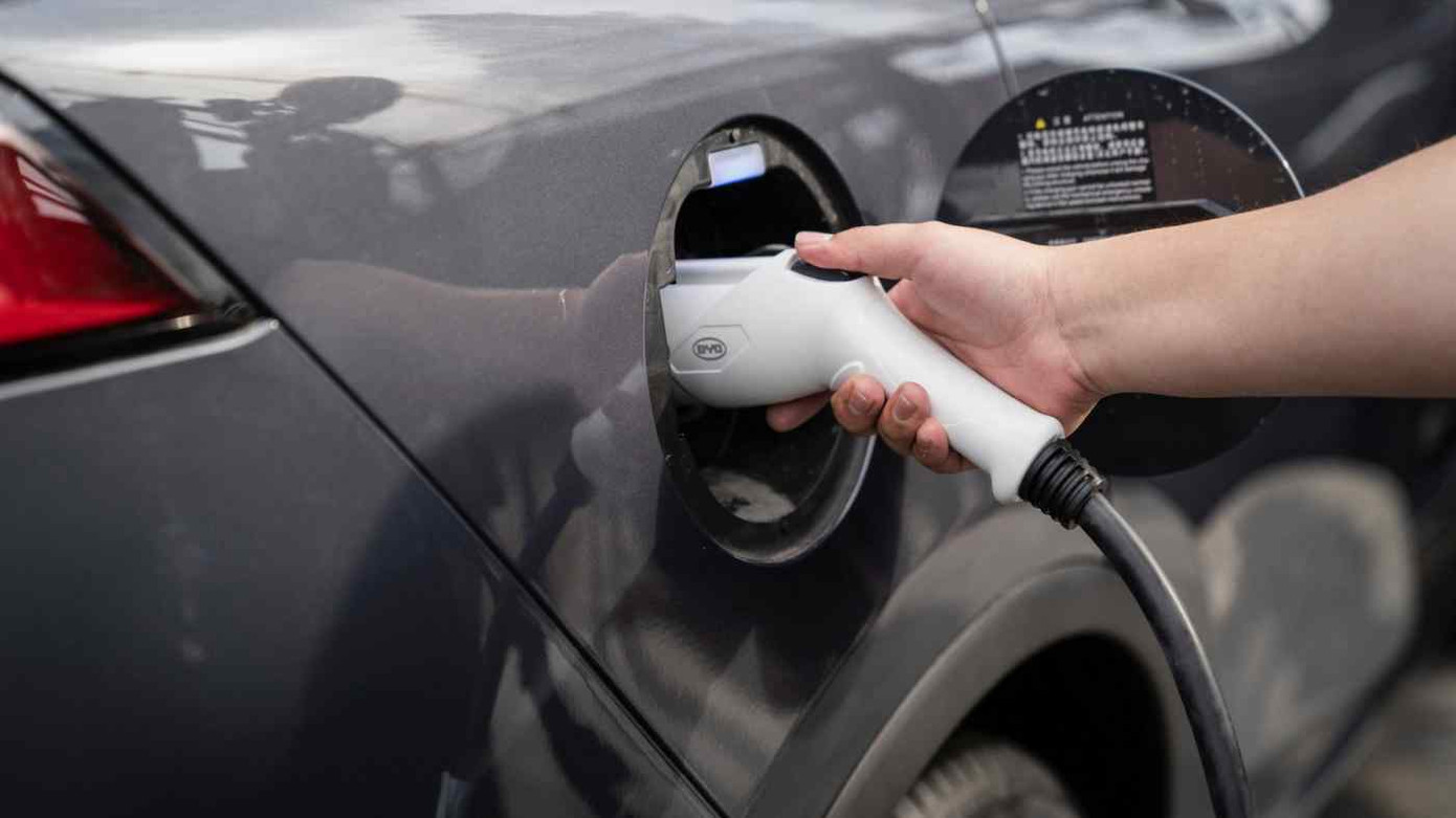 Trung Quốc đã có lượng bằng sáng chế về sạc điện dẫn đầu thế giới. Trung Quốc đã có lượng bằng sáng chế về sạc điện dẫn đầu thế giới.