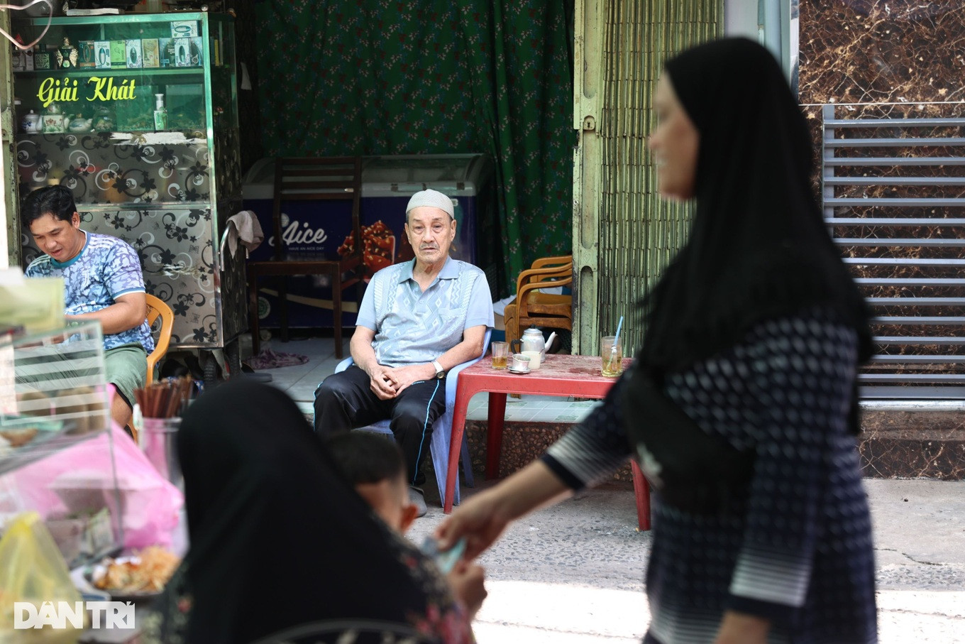 Hẻm 157 là nơi có cộng đồng người Chăm lâu đời sinh sống (Ảnh: Diệp Bình).