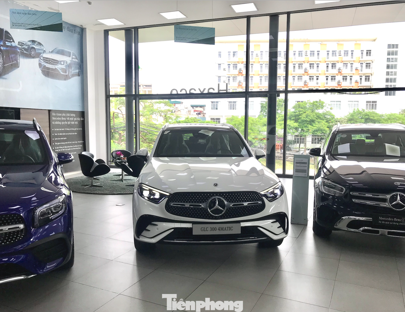 Mercedes-Benz GLC 2023 có mức ưu đãi giá niêm yết trong khoảng 5%-6%. Mercedes-Benz GLC 2023 có mức ưu đãi giá niêm yết trong khoảng 5%-6%.