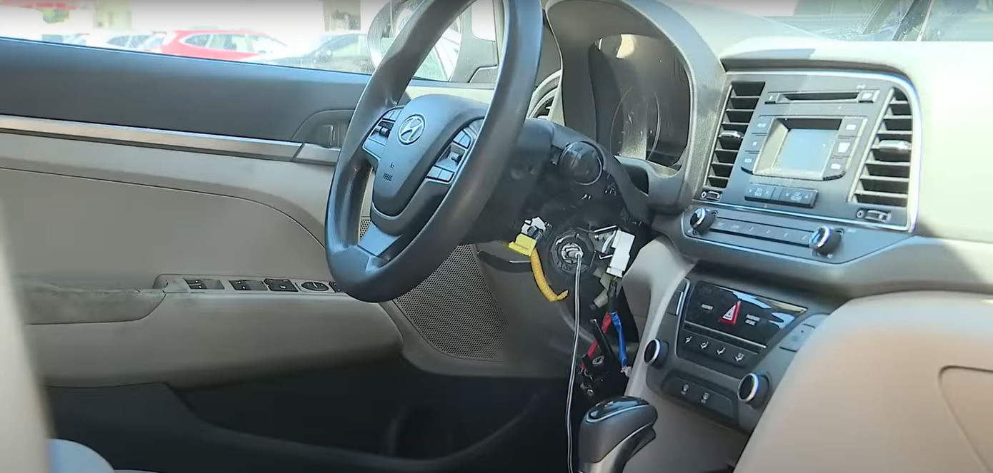 9 triệu xe Hyundai bị ảnh hưởng bởi các vụ trộm gia tăng. 9 triệu xe Hyundai bị ảnh hưởng bởi các vụ trộm gia tăng.