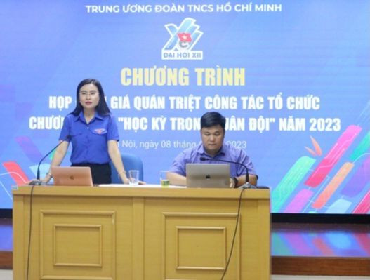 Chị Nguyễn Phạm Duy Trang, Bí thư T.Ư Đoàn, Chủ tịch Hội đồng Đội T.Ư và anh Nguyễn Thái An, Trưởng ban Tuyên giáo T.Ư Đoàn chủ trì cuộc họp