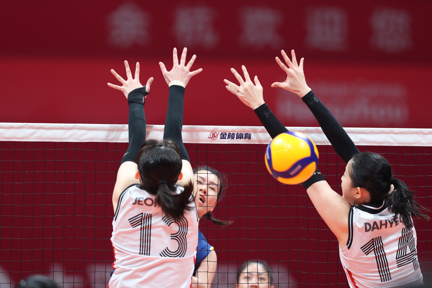 Asiad 19 ngày 1/10: Đội cờ tướng giành huy chương Bạc đồng đội hỗn hợp ảnh 2 Asiad 19 ngày 1/10: Đội cờ tướng giành huy chương Bạc đồng đội hỗn hợp ảnh 2