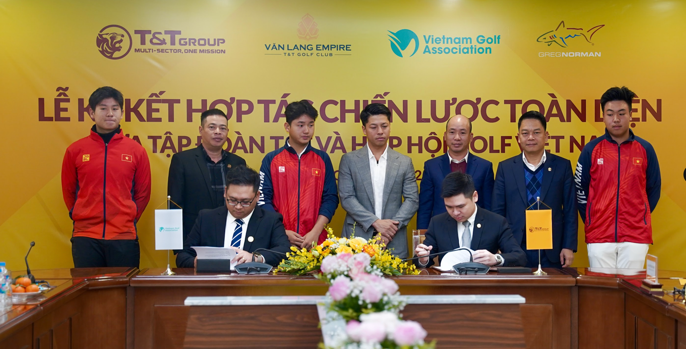 Học viện T&amp;T Golf Academy là học viện đầu tiên được sự bảo trợ của Hiệp hội Golf Việt Nam (ảnh Viết Anh)