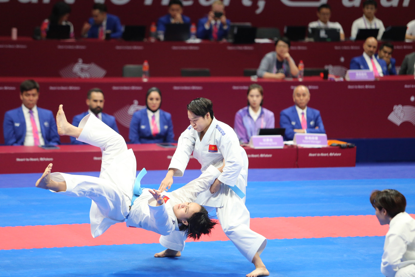 Asiad 19 ngày 6/10: Karate đem về HCV thứ 3 cho Việt Nam tại Asiad 19 ảnh 16