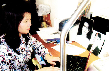 Từng bị dồn vào chân tường nhưng Phan Thị Bích Hằng quyết không 'giải nghệ'