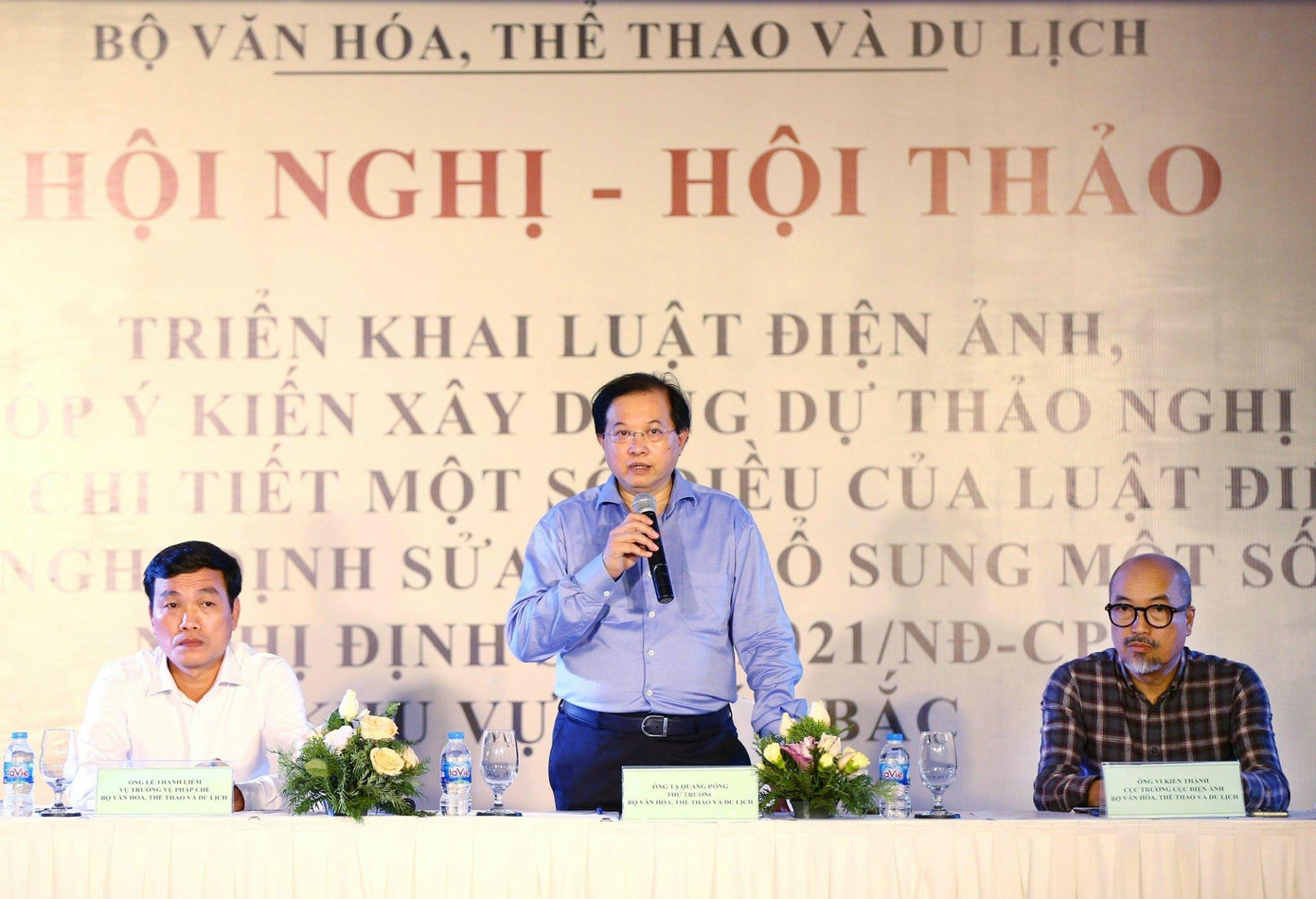 Thứ trưởng Bộ VHTTDL Tạ Quang Đông phát biểu khai mạc hội nghị. Ảnh: XUÂN TRẦN.