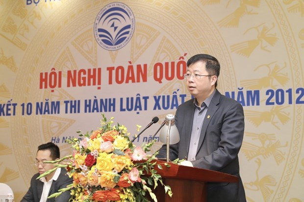 Thứ trưởng Bộ Thông tin và Truyền thông Nguyễn Thanh Lâm phát biểu khai mạc hội nghị toàn quốc Tổng kết 10 năm thi hành Luật Xuất bản 2012. Ảnh: MINH QUYẾT.