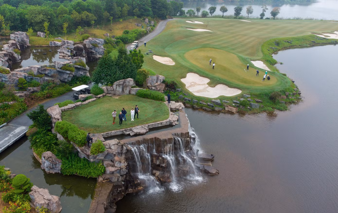 Toàn cảnh hố 19 Kings Course, thử thách cho golfer mùa giải năm 2022. Ảnh: Như Ý.