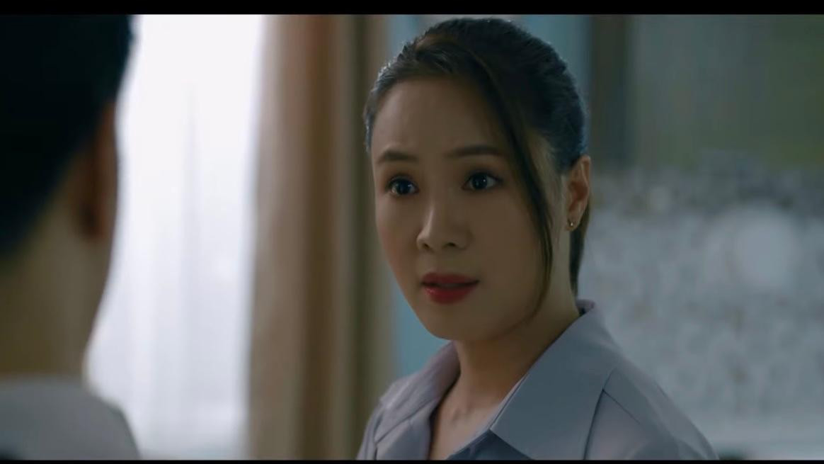 Phương (Hồng Diễm) muốn ly hôn với Hoàng (Việt Anh) dù anh rất cố gắng hàn gắn. Ảnh: CMH.