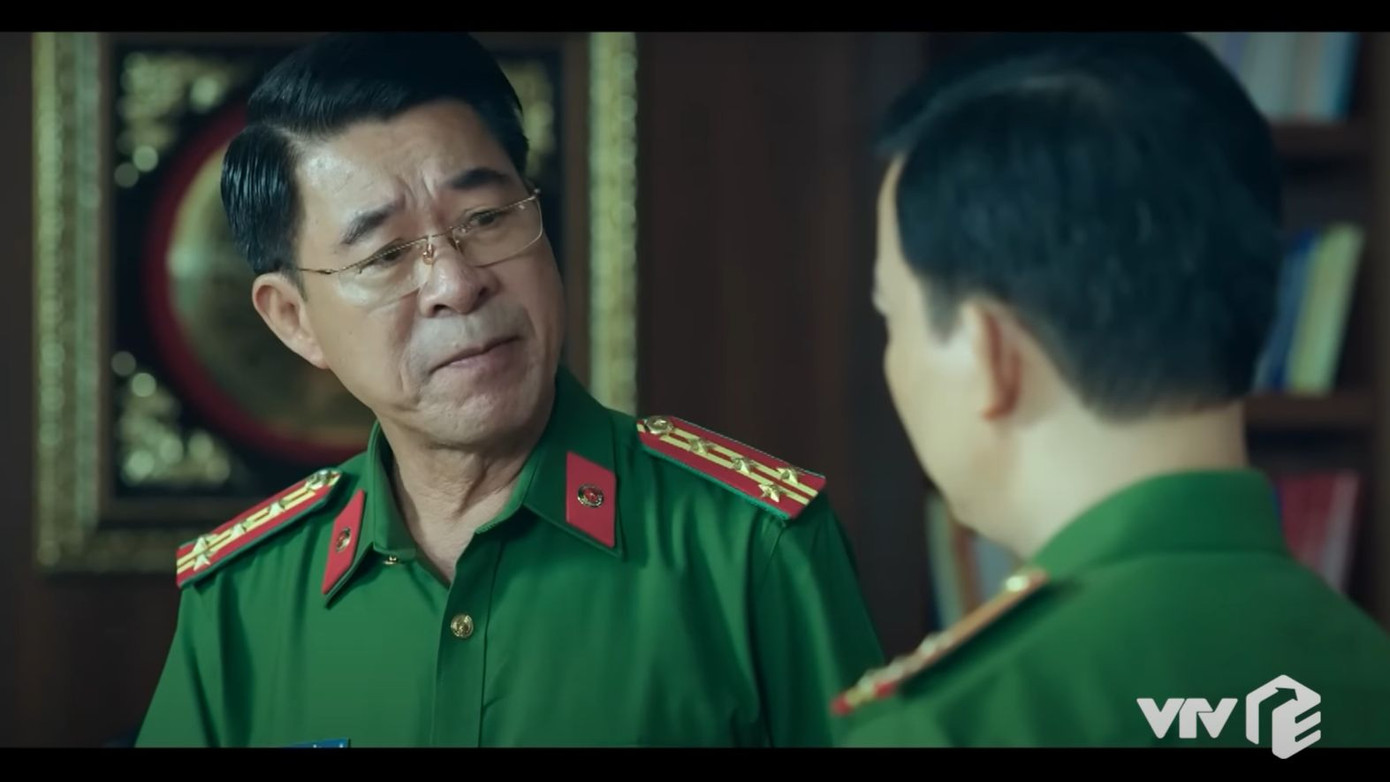 Giám đốc công an tỉnh Đông Bình yêu cầu tạm dừng vụ án liên quan đến Khải Tuấn Giám đốc công an tỉnh Đông Bình yêu cầu tạm dừng vụ án liên quan đến Khải Tuấn