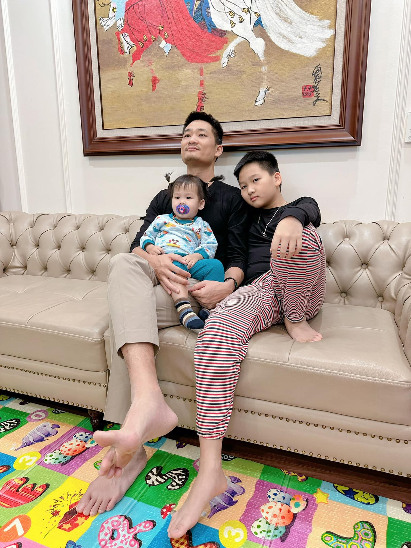 Bảo Thanh cởi mở và thường chia sẻ hình ảnh gia đình trên mạng xã hội. Ảnh: FBNV.