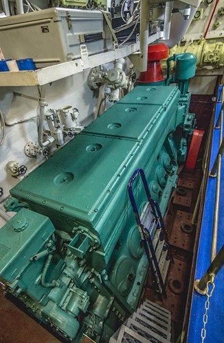 Tận thấy bên trong tàu ngầm tấn công lớp Tango ảnh 21