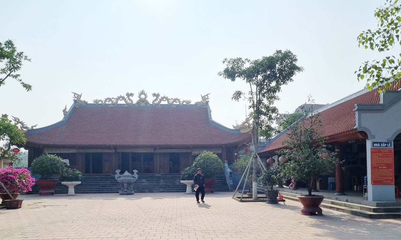 Một góc đền Tam Giang Một góc đền Tam Giang