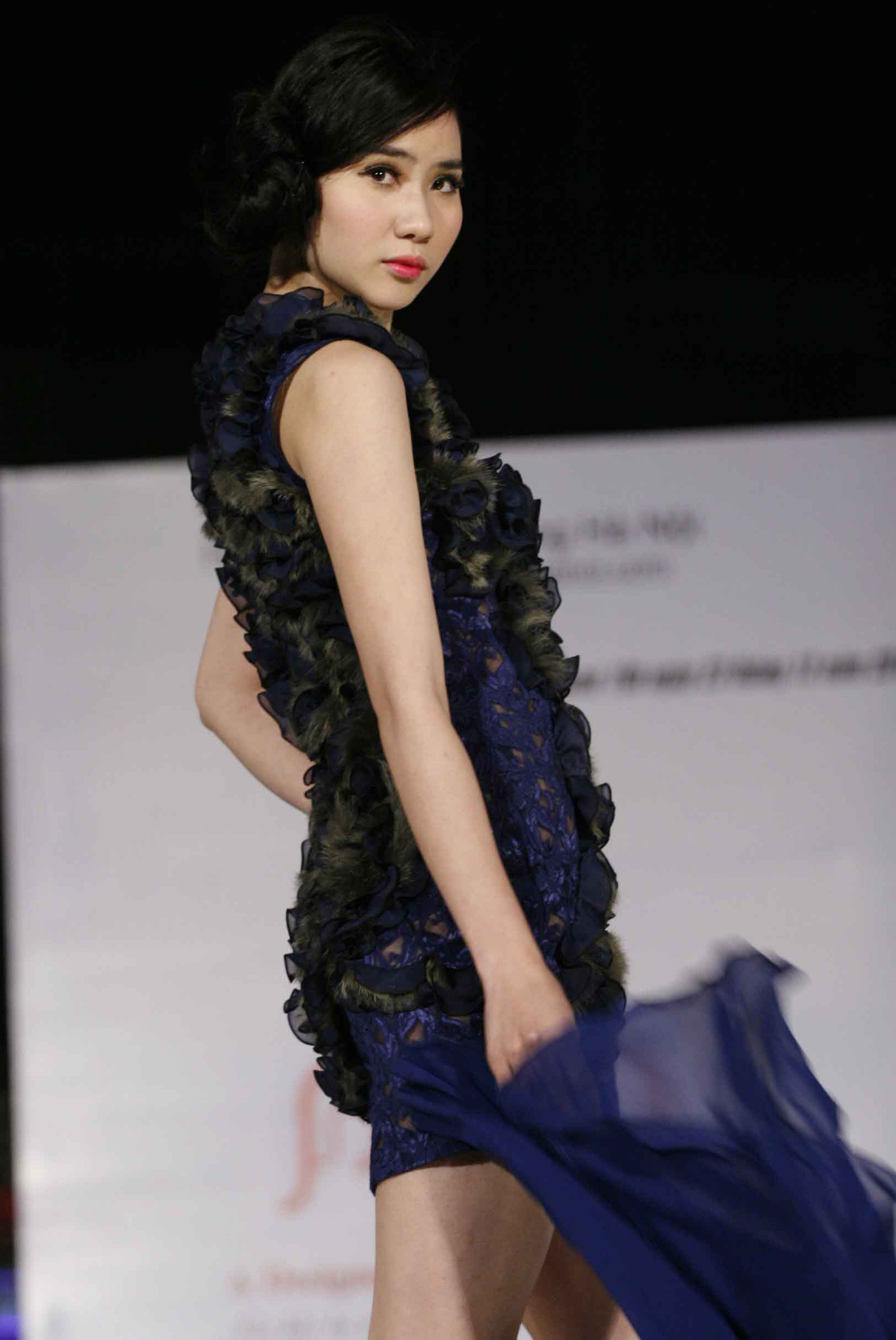 BST Phút bình yên của NTK Hồng Hạnh