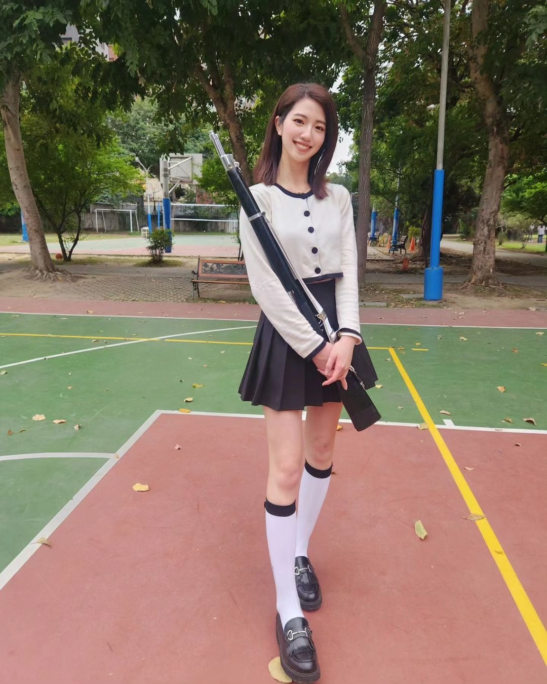 Hà Trí Ninh trở thành người đại diện cho quận ở tuổi 25. Ảnh: IG.