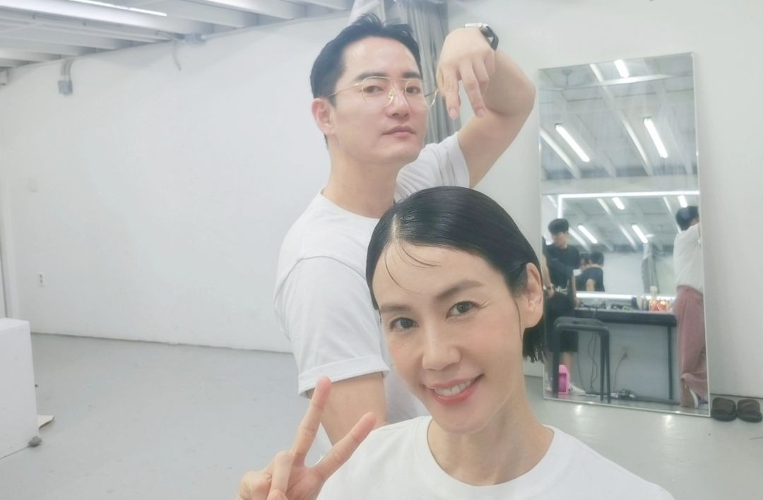 Để xinh đẹp hơn khi lên tạp chí, Kim Ji Ho nhờ cậy công nghệ thẩm mỹ và không may bị tác dụng phụ. Để xinh đẹp hơn khi lên tạp chí, Kim Ji Ho nhờ cậy công nghệ thẩm mỹ và không may bị tác dụng phụ.