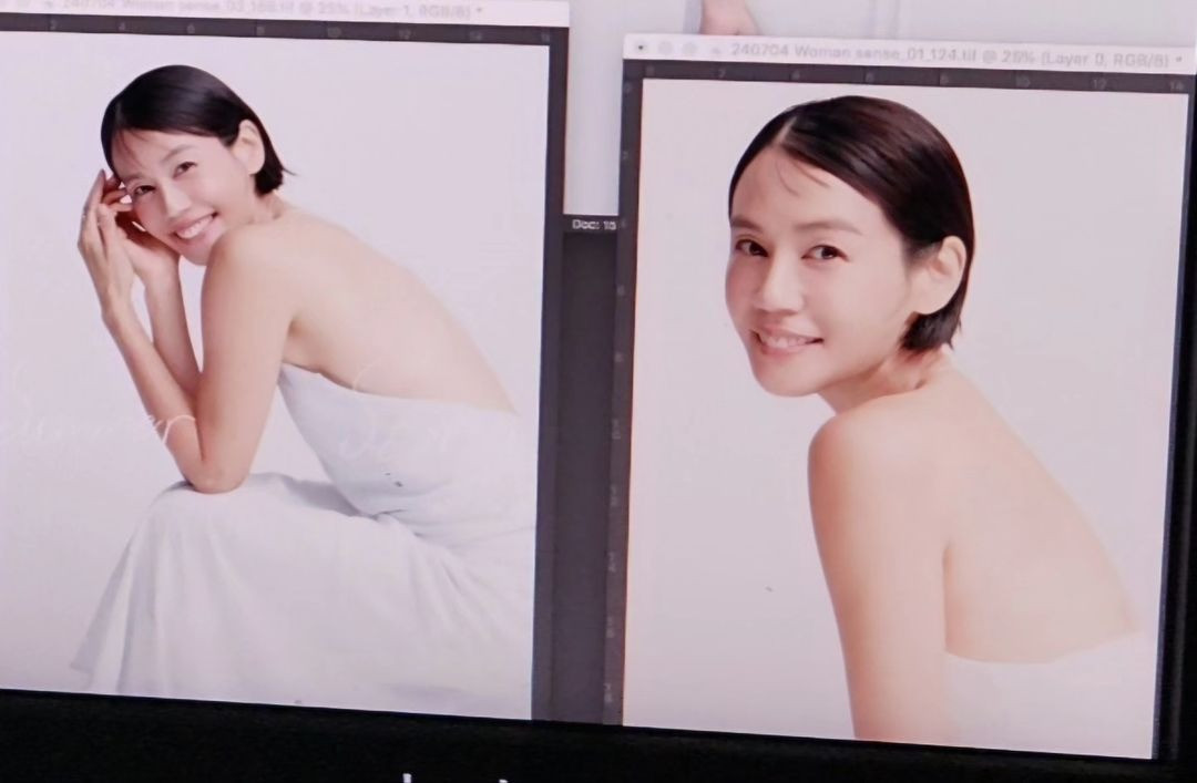 Kim Ji Ho chia sẻ ảnh hậu trường buổi chụp hình cho tạp chí. Kim Ji Ho chia sẻ ảnh hậu trường buổi chụp hình cho tạp chí.