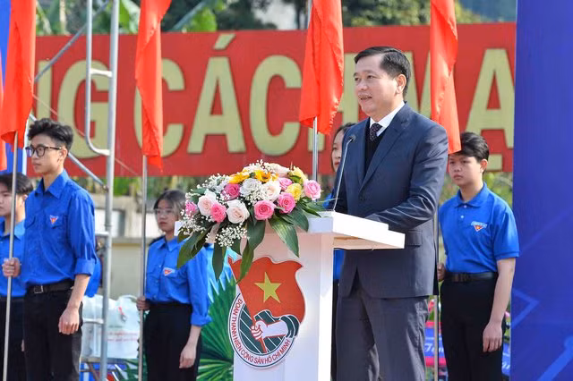 Ông Nguyễn Long Hải, Ủy viên dự khuyết T.Ư Đảng, Bí thư Đảng ủy Khối doanh nghiệp T.Ư phát biểu tại lễ khởi động. Ảnh: Minh Đức Ông Nguyễn Long Hải, Ủy viên dự khuyết T.Ư Đảng, Bí thư Đảng ủy Khối doanh nghiệp T.Ư phát biểu tại lễ khởi động. Ảnh: Minh Đức