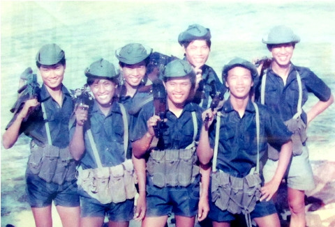 Chiến sĩ Trường Sa, những năm 1990 - ảnh tư liệu