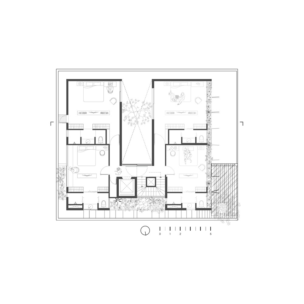 Ngôi nhà được thiết kế với 7 phòng ngủ, 2 phòng khách và bếp, 2 bể bơi nước mặn có sân vườn riêng biệt, có sân ngắm cảnh sông Hàn (TP Đà Nẵng). Ngôi nhà được thiết kế với 7 phòng ngủ, 2 phòng khách và bếp, 2 bể bơi nước mặn có sân vườn riêng biệt, có sân ngắm cảnh sông Hàn (TP Đà Nẵng).