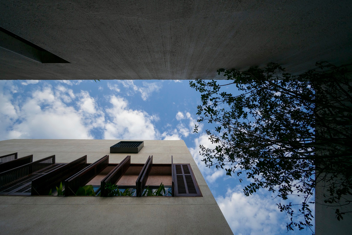 Không gian phòng ngủ và nhà vệ sinh trong nhà. Không gian phòng ngủ và nhà vệ sinh trong nhà.