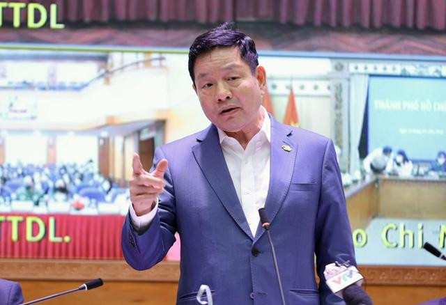 Ông Trương Gia Bình nhấn mạnh không có lí do nào để tiếp tục đóng cửa du lịch. Ảnh: Tổ Quốc Ông Trương Gia Bình nhấn mạnh không có lí do nào để tiếp tục đóng cửa du lịch. Ảnh: Tổ Quốc