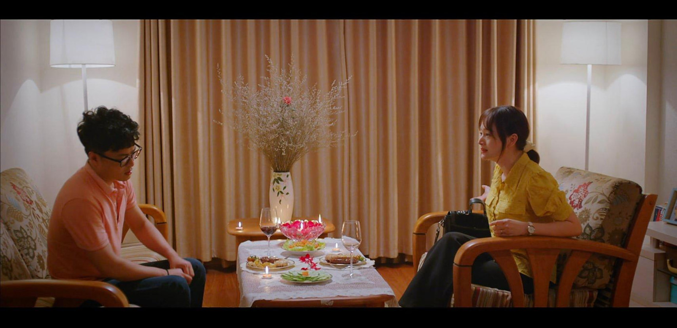 Hồng Đăng-Lan Phương là bộ đôi ăn ý, thú vị của "Thương ngày nắng về". Hồng Đăng-Lan Phương là bộ đôi ăn ý, thú vị của "Thương ngày nắng về".