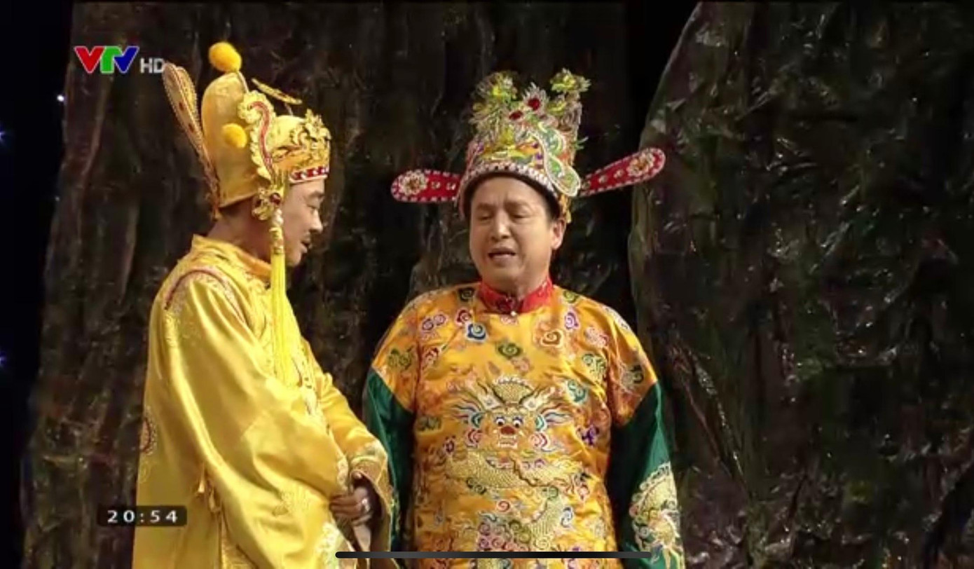 NSƯT Chí Trung vẫn làm tròn vai Táo Giao thông. NSƯT Chí Trung vẫn làm tròn vai Táo Giao thông.