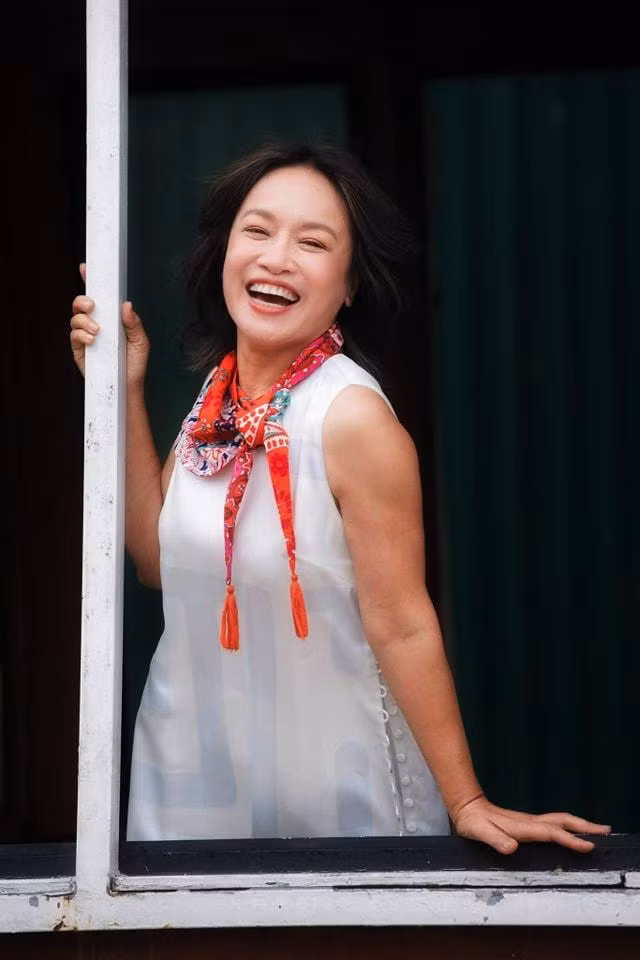 Nghệ sĩ Tú Oanh có năm rực rỡ với vai bà Bích "Hương vị tình thân".