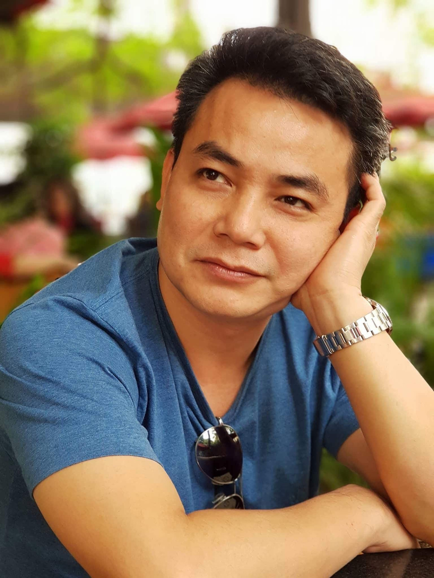 NSƯT Trịnh Mai Nguyên trở lại màn ảnh với vai ông Khang "Hương vị tình thân". Năm 2022, anh ra mắt vở kịch dựng từ kịch bản của Lưu Quang Vũ. NSƯT Trịnh Mai Nguyên trở lại màn ảnh với vai ông Khang "Hương vị tình thân". Năm 2022, anh ra mắt vở kịch dựng từ kịch bản của Lưu Quang Vũ.