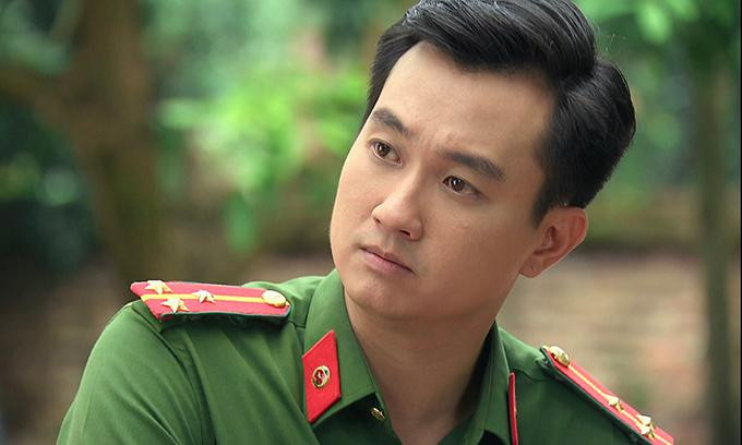 Đầu tháng 12/2021, Anh Tuấn phải tạm dừng quay do chấn thương.