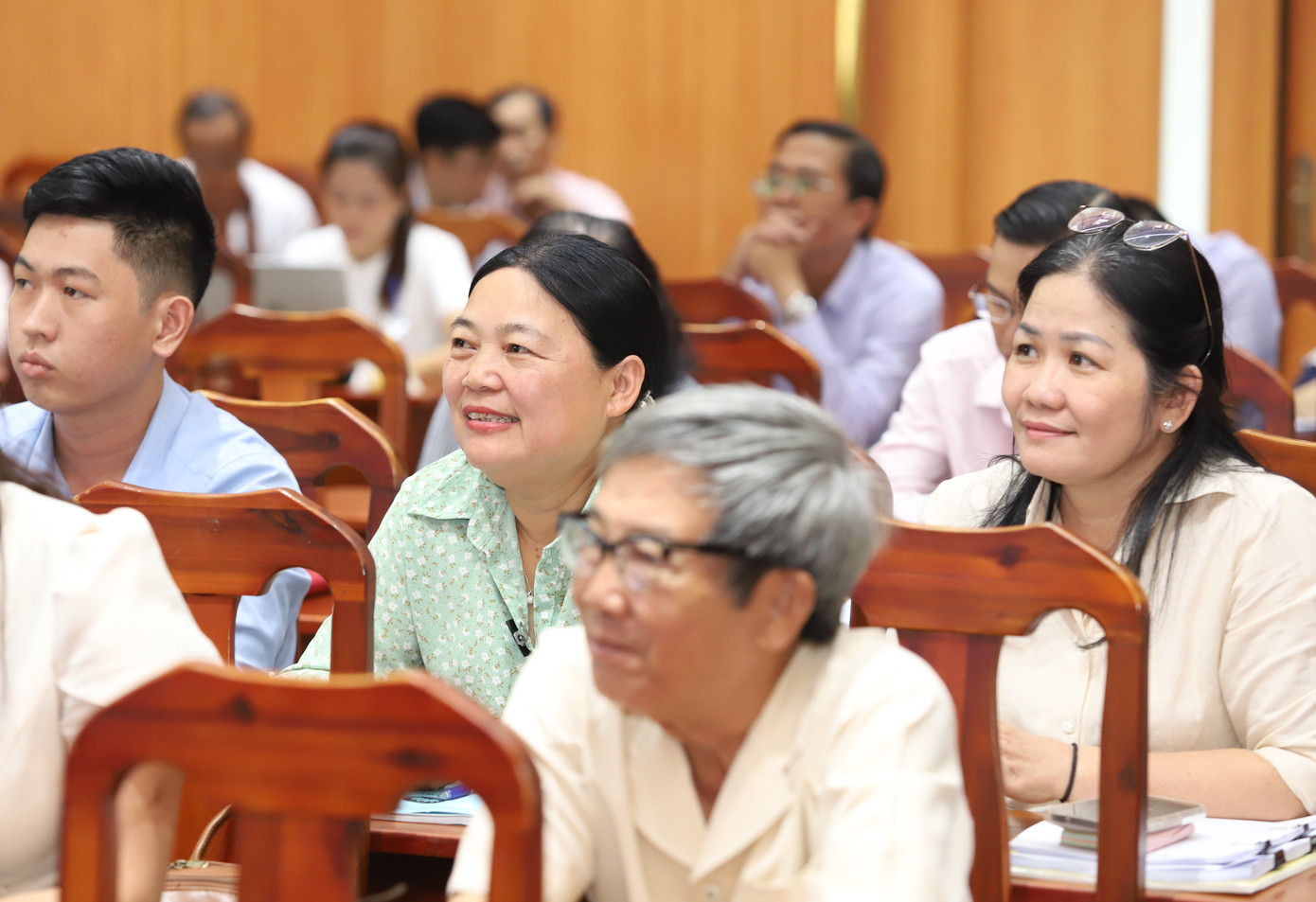 Quang cảnh buổi góp ý. Ảnh: Ngô Tùng