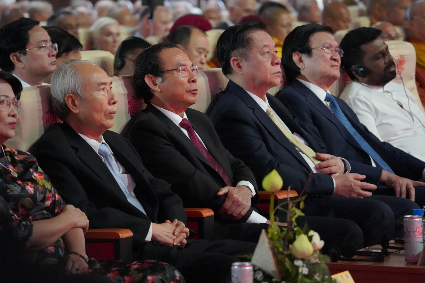 Các lãnh đạo, nguyên lãnh đạo Đảng và Nhà nước đến dự đại lễ. Các lãnh đạo, nguyên lãnh đạo Đảng và Nhà nước đến dự đại lễ.