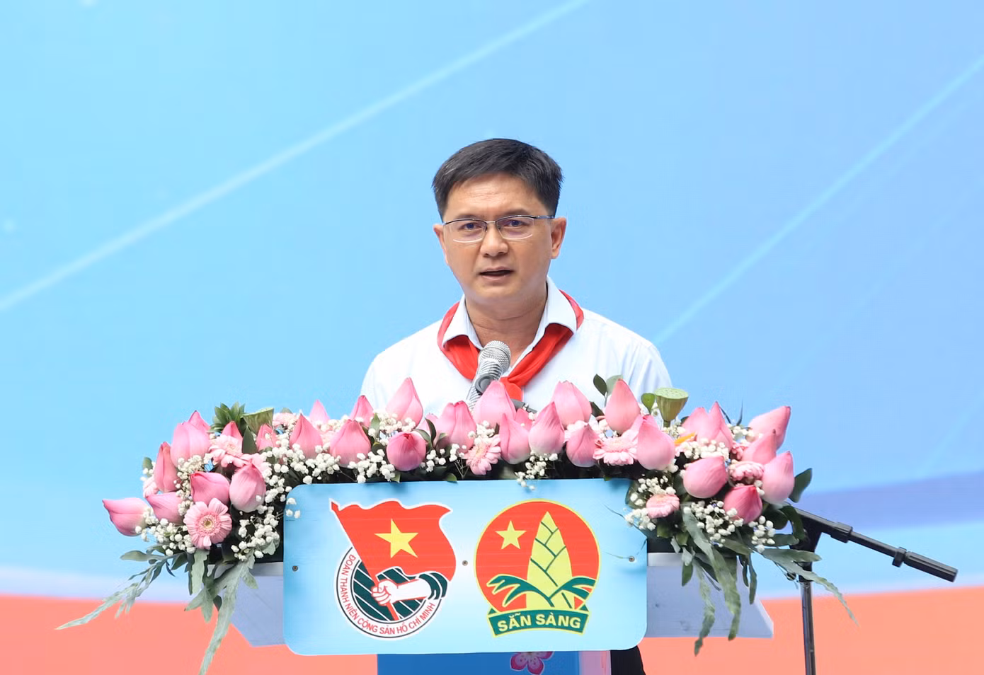 Ông Nguyễn Mạnh Cường gửi gắm với đội viên, thiếu nhi thành phố.