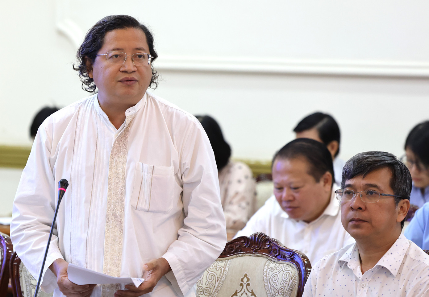 Ông Nguyễn Minh Nhựt trao đổi tại phiên họp. Ảnh: Trung tâm Báo chí TPHCM. Ông Nguyễn Minh Nhựt trao đổi tại phiên họp. Ảnh: Trung tâm Báo chí TPHCM.