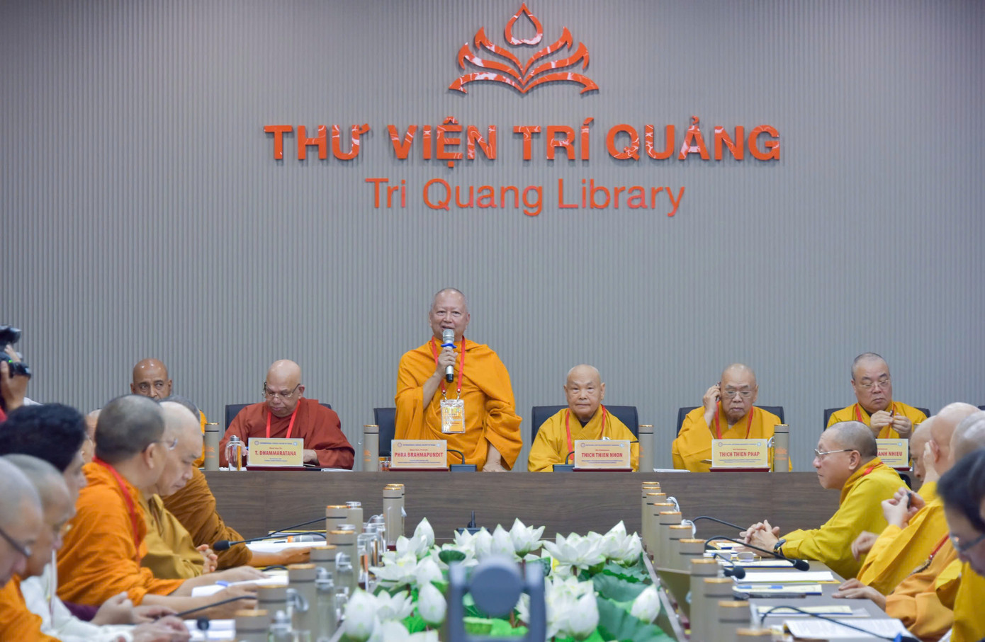 Hòa thượng, TS Phra Brahmapundit – Chủ tịch ICDV. Hòa thượng, TS Phra Brahmapundit – Chủ tịch ICDV.