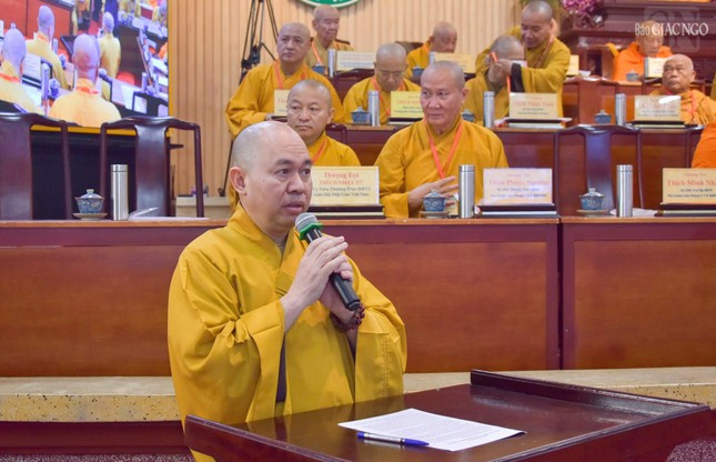 Thượng tọa Thích Đức Thiện thông tin tại hội nghị. Ảnh: Báo Giác Ngộ. Thượng tọa Thích Đức Thiện thông tin tại hội nghị. Ảnh: Báo Giác Ngộ.