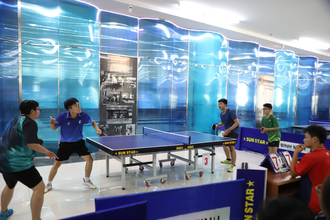 Ngoài giải chạy, Ngày hội Sức trẻ sinh viên TPHCM năm nay cũng diễn ra nhiều hoạt động sôi nổi, bổ ích khác như: Giải bóng bàn Học sinh, sinh viên, giải Thể thao điện tử, liên hoan các nhóm nhảy...