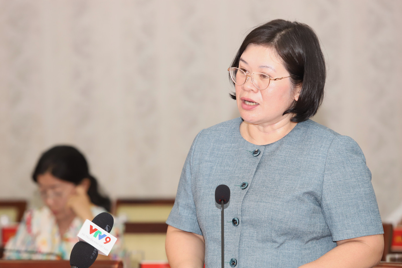 Trưởng ban Tổ chức Thành ủy TPHCM Văn Thị Bạch Tuyết thông tin tại hội nghị. Ảnh: Ngô Tùng Trưởng ban Tổ chức Thành ủy TPHCM Văn Thị Bạch Tuyết thông tin tại hội nghị. Ảnh: Ngô Tùng