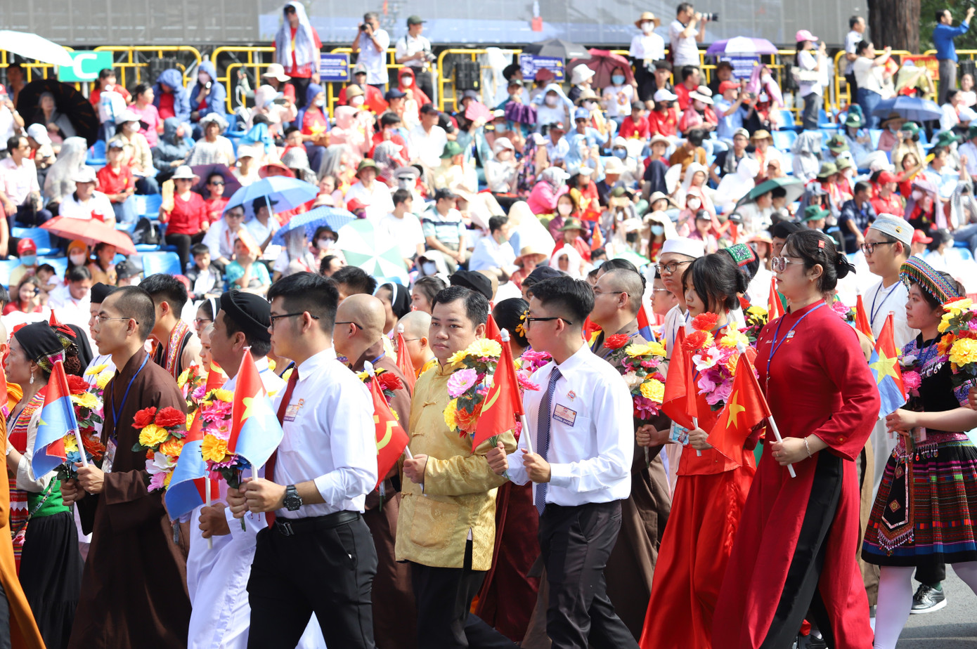 Khối Mặt trận Tổ quốc Việt Nam.