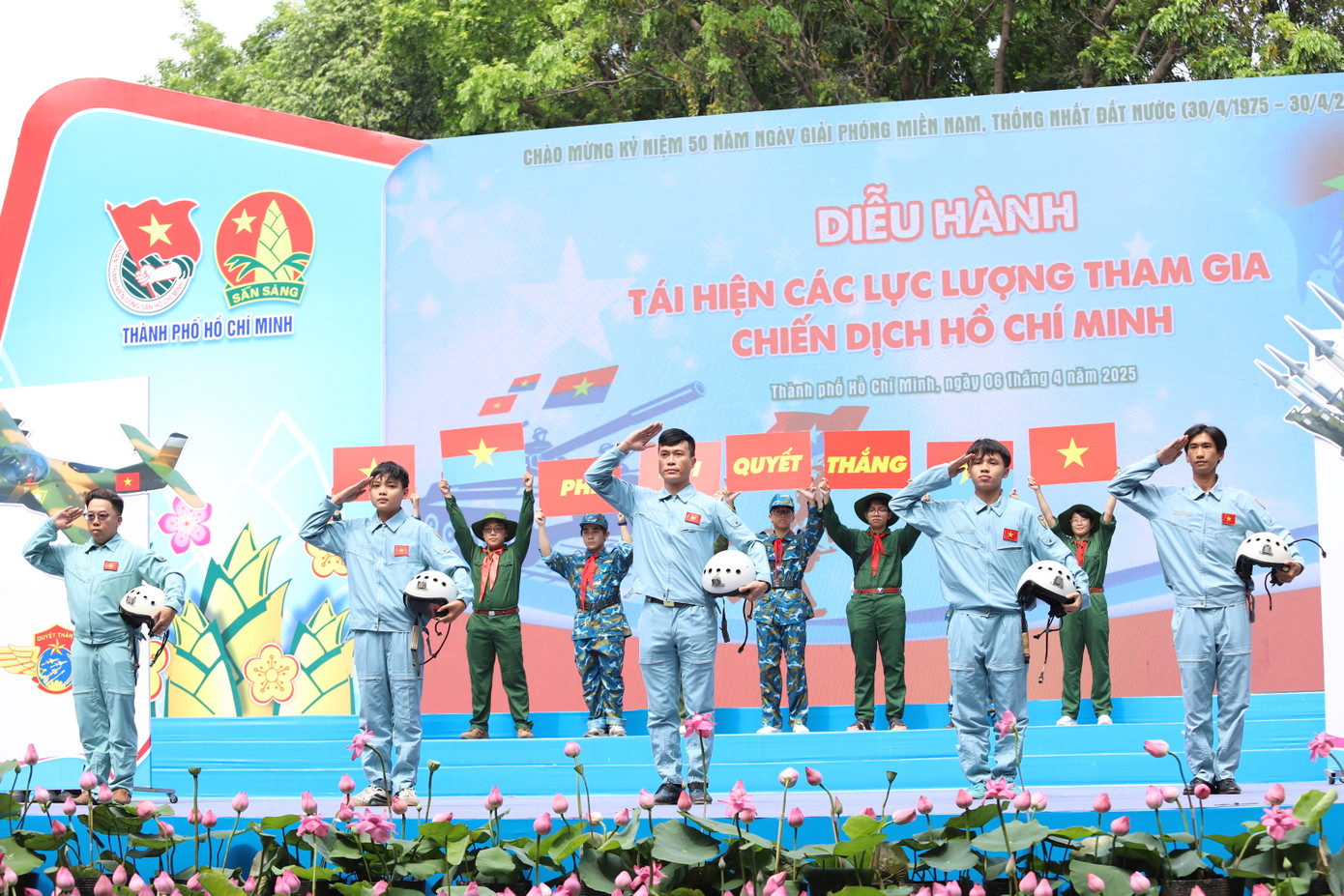 Trong Chiến dịch Hồ Chí Minh, lực lượng phòng không – không quân được xem là cánh quân thứ 6. Với hệ thống phòng không dày đặc từ Bắc vào Nam, bộ đội phòng không - không quân của ta đã đánh bại các chiến dịch không kích quy mô lớn của không quân Mỹ, trong đó đỉnh cao là chiến thắng “Điện Biên Phủ trên không” tháng 12/1972.