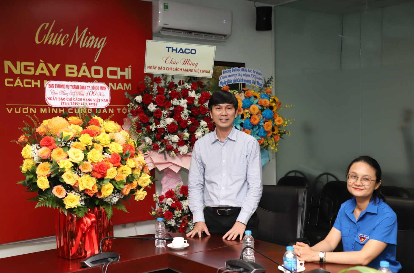 Nhà báo Trần Ngọc Lâm bày tỏ trân trọng tình cảm quan tâm của lãnh đạo Thành Đoàn TPHCM.