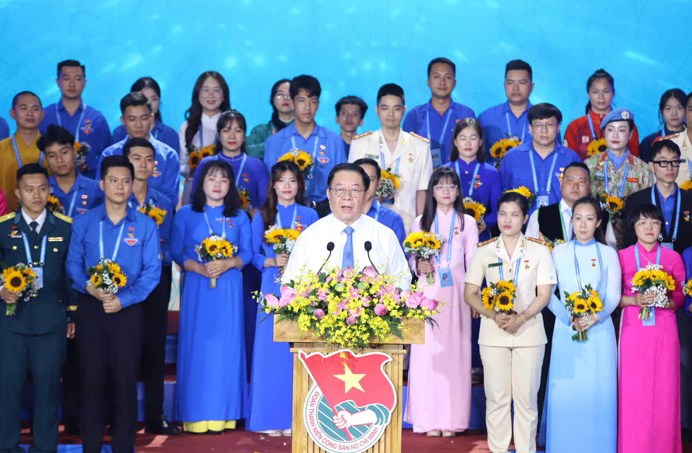 Ông Nguyễn Trọng Nghĩa phát biểu tại Đại hội.