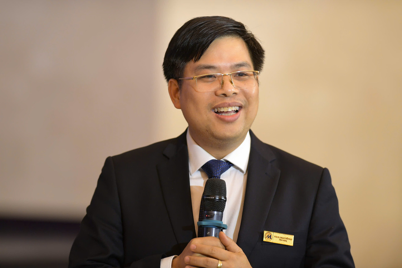 PGS. TS Phạm Tiến Đạt, Hiệu trưởng Trường Đại học Tài chính - Marketing. Ảnh: Dương Triều. PGS. TS Phạm Tiến Đạt, Hiệu trưởng Trường Đại học Tài chính - Marketing. Ảnh: Dương Triều.